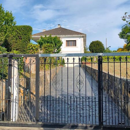 Villa Con Piscina En Panton Ribeira Sacra Galicia Ideal Para Familias ภายนอก รูปภาพ
